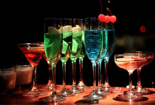 國內(nèi)預調(diào)雞尾酒市場一夜凋零_熱點圖片_